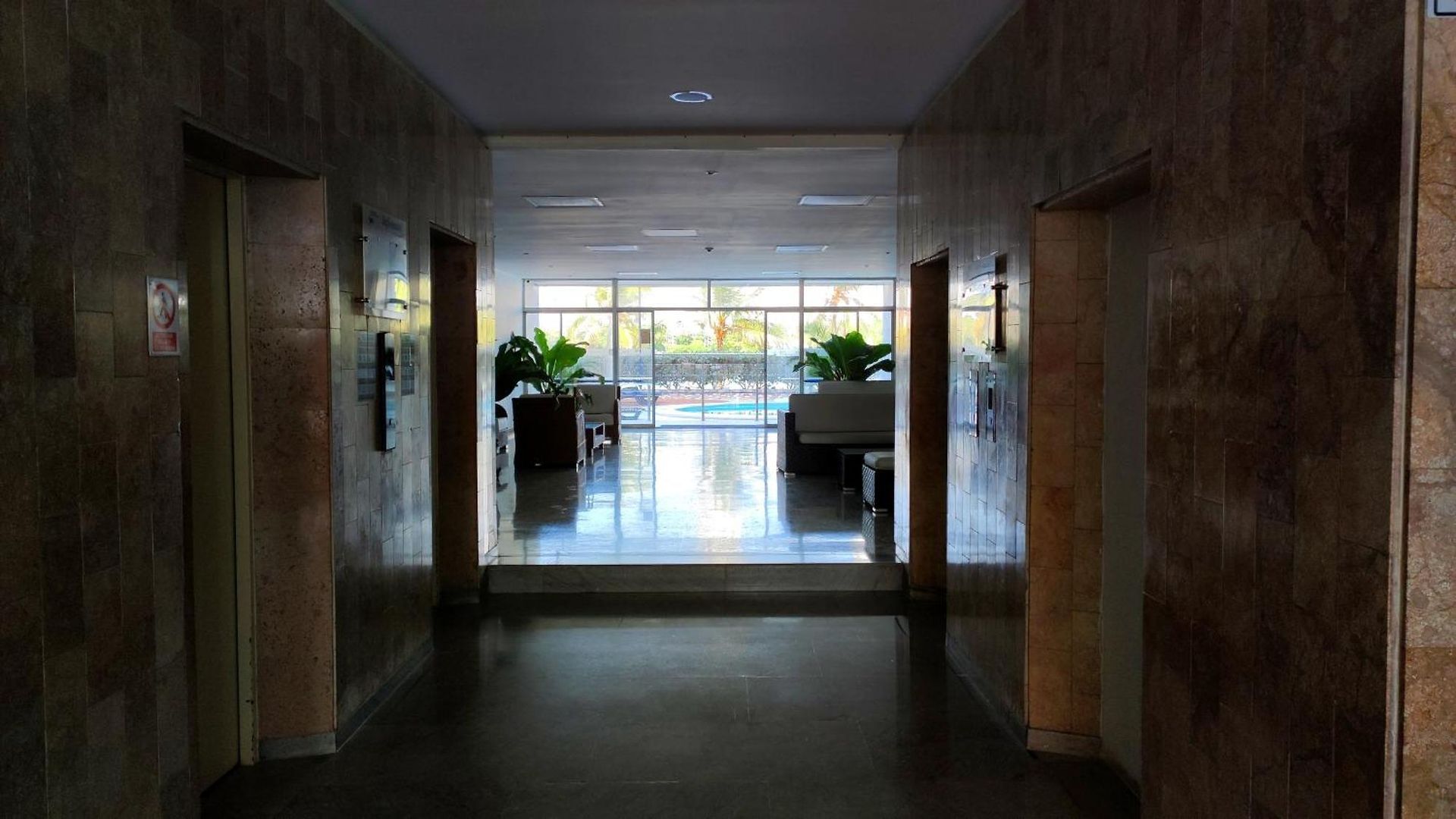 Happy Tours Apataments El Laguito Apartamento *